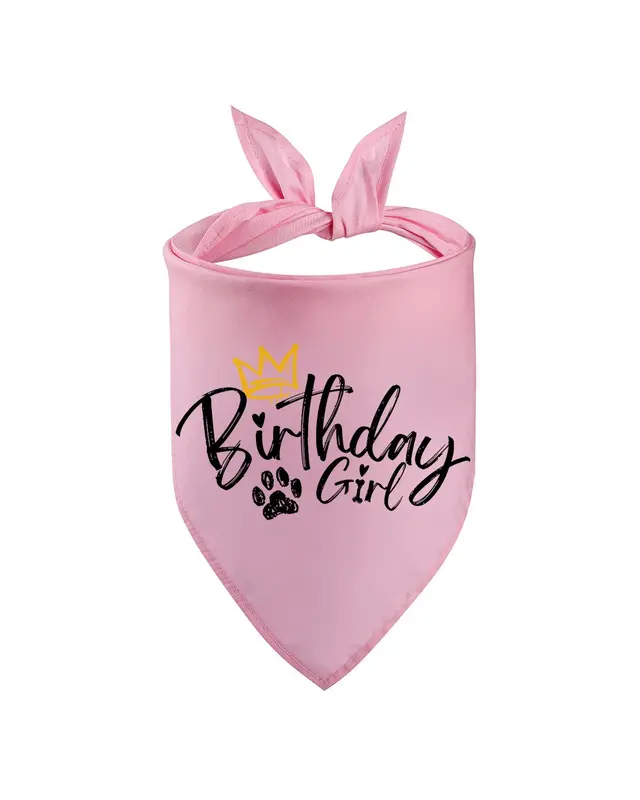 Bandana Festeggiato color rosa · birthday girl indossata da un cane